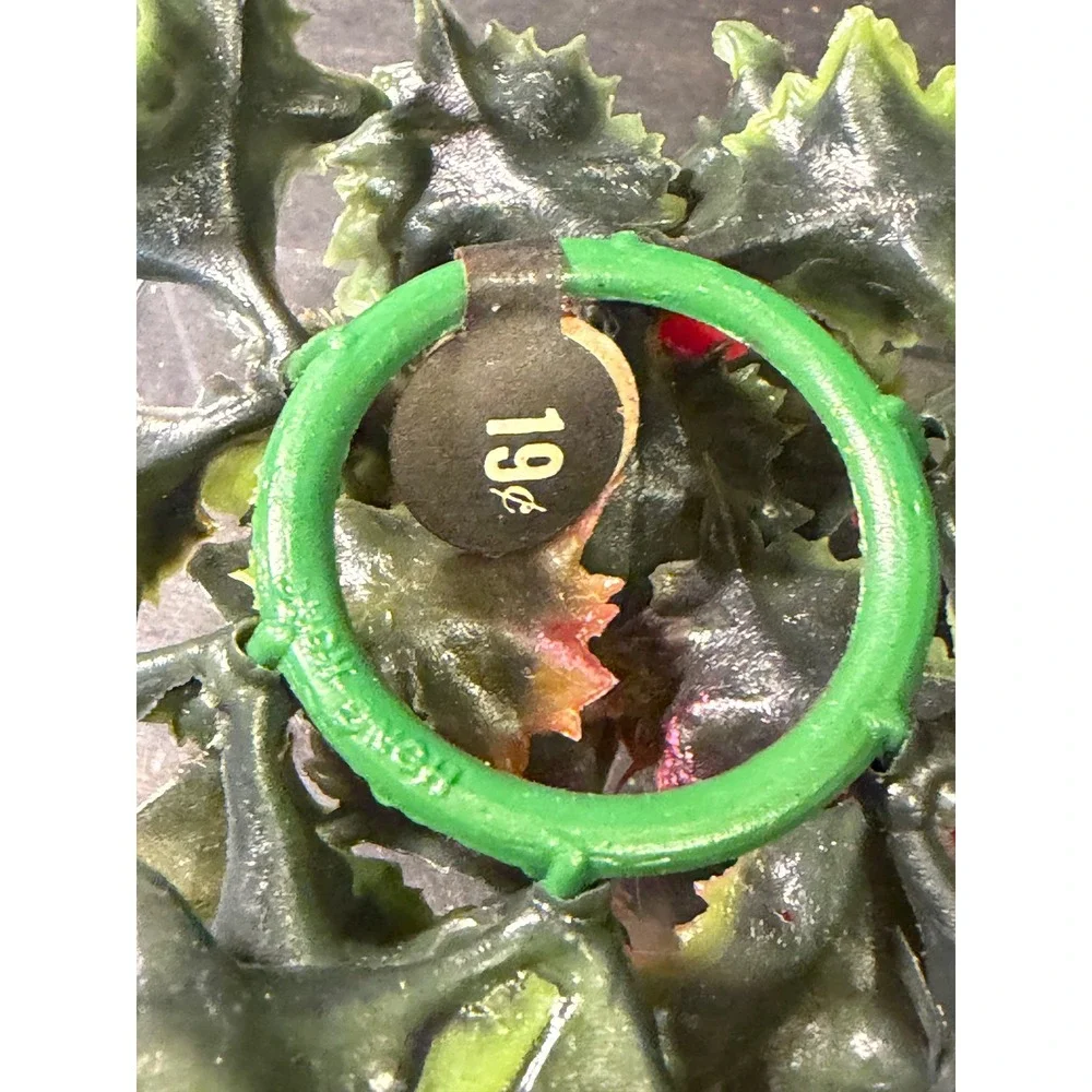 Vintage Plastic Holly Berry Christmas Candle Rings Set of 4 Made in Hong Kong